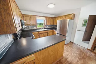 720 Campbell Ct, Pine Island, MN 55963 - Photo 13