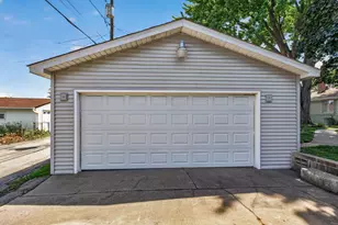 1619 McLean Ave, Saint Paul, MN 55106 - Photo 25