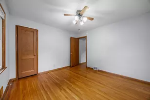 577 38th Ave NE, Columbia Heights, MN 55421 - Photo 5