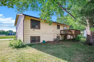 8009 Noble Ave N, Brooklyn Park, MN 55443 - Photo 29