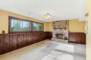8009 Noble Ave N, Brooklyn Park, MN 55443 - Photo 23