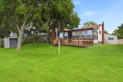 10226 S Shore Drive, Plymouth, MN 55441 - Photo 3