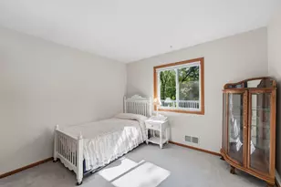 3840 Riverton Ave, Eagan, MN 55122 - Photo 21