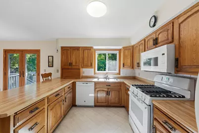 3840 Riverton Avenue, Eagan, MN 55122 - Photo 9