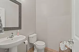 10736 Falling Water Ln, Woodbury, MN 55129 - Photo 23