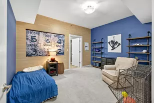 215 10th Ave S, Minneapolis, MN 55415 - Photo 39