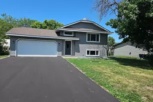 5467 Upper 182nd St W, Farmington, MN 55024 - Photo 1