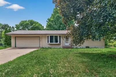 11601 Georgia Avenue N, Champlin, MN 55316 - Photo 3