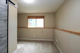 913 Carolina Pkwy NW, Hutchinson, MN 55350 - Photo 13