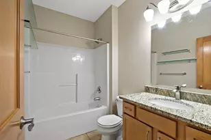 340 Spring St, Saint Paul, MN 55102 - Photo 23