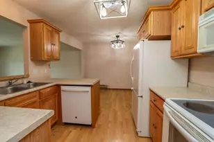 101 Albion Ave, Fairmont, MN 56031 - Photo 11