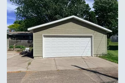 806 1st Avenue NE, Little Falls, MN 56345 - Photo 23