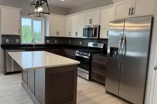 987 45th Ave NE, Saint Cloud, MN 56304 - Photo 7