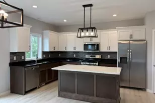 987 45th Ave NE, Saint Cloud, MN 56304 - Photo 3
