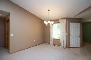 820 Greensview Ct NW, Hutchinson, MN 55350 - Photo 9