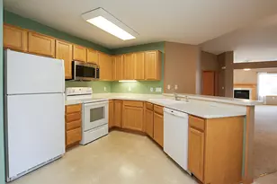 820 Greensview Ct NW, Hutchinson, MN 55350 - Photo 11
