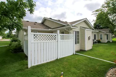 820 Greensview Court NW, Hutchinson, MN 55350 - Photo 25
