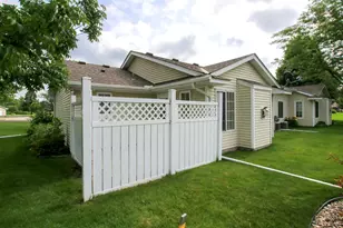 820 Greensview Ct NW, Hutchinson, MN 55350 - Photo 25