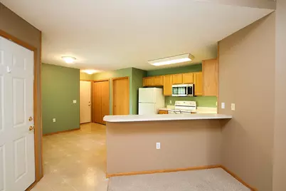 820 Greensview Court NW, Hutchinson, MN 55350 - Photo 11