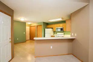 820 Greensview Ct NW, Hutchinson, MN 55350 - Photo 11