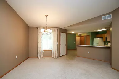 820 Greensview Court NW, Hutchinson, MN 55350 - Photo 9