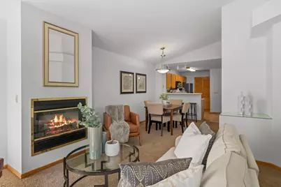 2225 Ranchview Lane N #2, Plymouth, MN 55447 - Photo 5