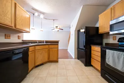1984 Glenfield Court #36, Eagan, MN 55122 - Photo 9