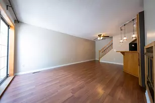 1984 Glenfield Ct, Eagan, MN 55122 - Photo 3