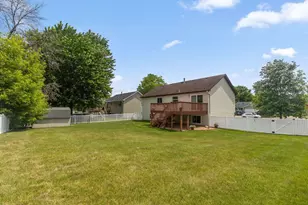 5809 126th St W, Apple Valley, MN 55124 - Photo 3