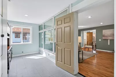 2114 Queen Avenue N, Minneapolis, MN 55411 - Photo 21