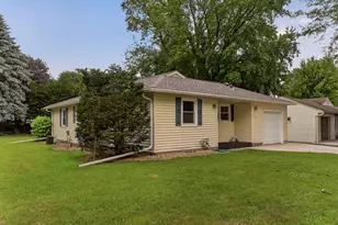 1114 13th Ave NW, Rochester, MN 55901 - Photo 31