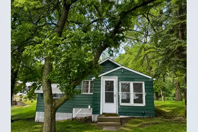 21 N Beaver Lake Road, New Richland, MN 56072 - Photo 1