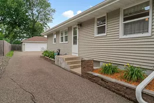 6738 Knoll Street N, Golden Valley, MN 55427 - Photo 27