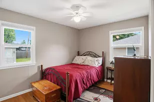 6738 Knoll Street N, Golden Valley, MN 55427 - Photo 17