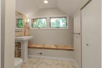 1004 Sheridan Avenue N, Minneapolis, MN 55411 - Photo 29