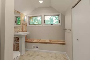 1004 Sheridan Ave N, Minneapolis, MN 55411 - Photo 29