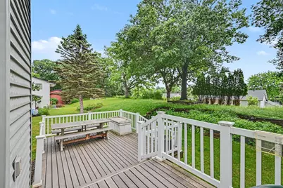 2288 Phylis Court E, Maplewood, MN 55119 - Photo 23