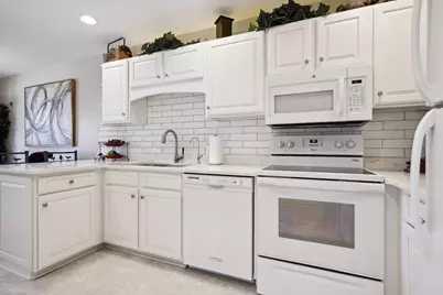 7561 Zinnia Way, Maple Grove, MN 55311 - Photo 5