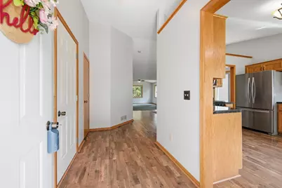 922 105th Avenue NW, Coon Rapids, MN 55433 - Photo 5