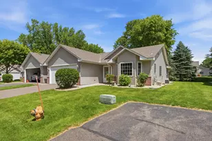 922 105th Ave NW, Coon Rapids, MN 55433 - Photo 33