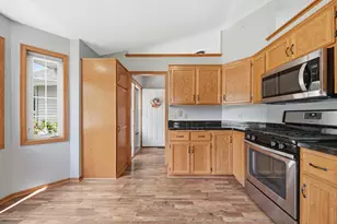 922 105th Ave NW, Coon Rapids, MN 55433 - Photo 9