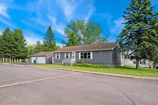 2 Barker Dr, Duluth, MN 55808 - Photo 1