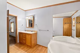 2 Barker Dr, Duluth, MN 55808 - Photo 5