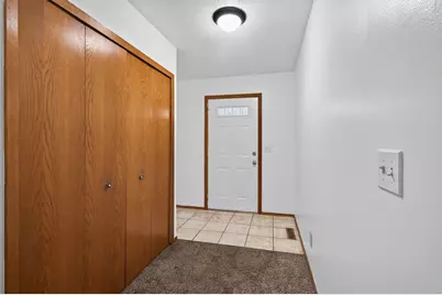 6709 Brunswick Avenue N, Brooklyn Park, MN 55429 - Photo 7