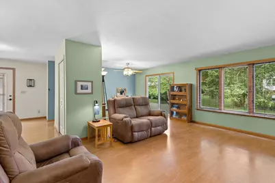 917 Arbogast Street, Shoreview, MN 55126 - Photo 5