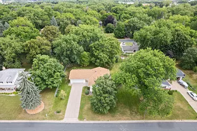 917 Arbogast Street, Shoreview, MN 55126 - Photo 29