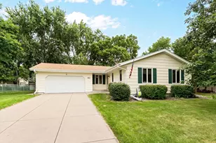 917 Arbogast St, Shoreview, MN 55126 - Photo 1