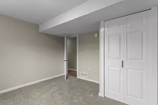 6835 Colfax Ave N, Brooklyn Center, MN 55430 - Photo 31