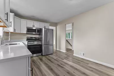 6835 Colfax Avenue N, Brooklyn Center, MN 55430 - Photo 11