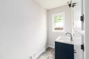 4858 Irving Ave S, Minneapolis, MN 55419 - Photo 43